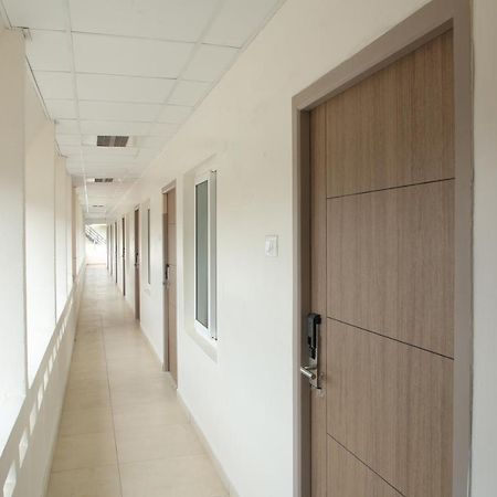 Kalpana Nest Hotel Tudiyalur ภายนอก รูปภาพ