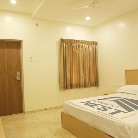 Kalpana Nest Hotel Tudiyalur ภายนอก รูปภาพ