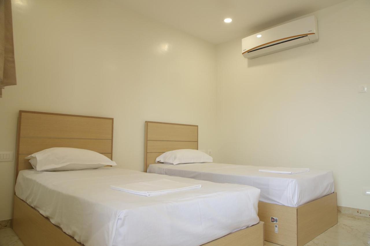 Kalpana Nest Hotel Tudiyalur ภายนอก รูปภาพ